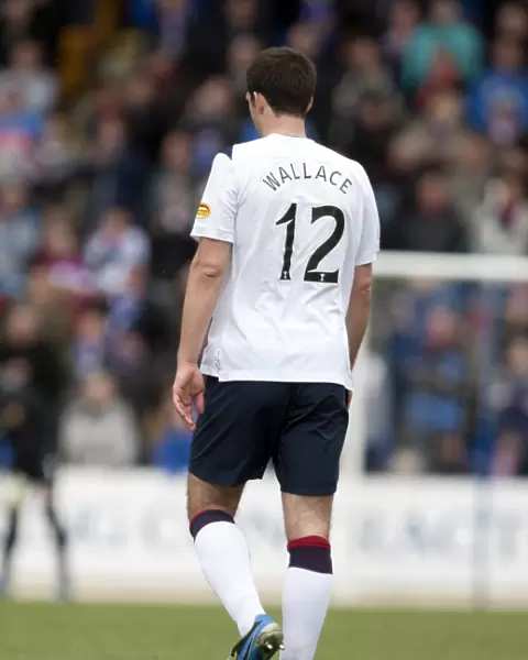 Lee Wallace Bids Farewell in Rangers Number 12: A Memorable 0-4 Win Over St. Johnstone (Clydesdale Bank Scottish Premier League)