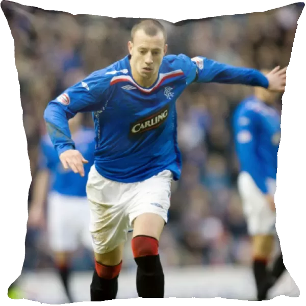 Alan Hutton's Decisive Goal: Rangers 2-0 Win over Dundee United (Clydesdale Bank Scottish Premier League)