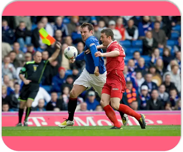 Kris Boyd Scores the Decisive Goal: Rangers 2-0 Win Over Falkirk (Scottish Premier League)
