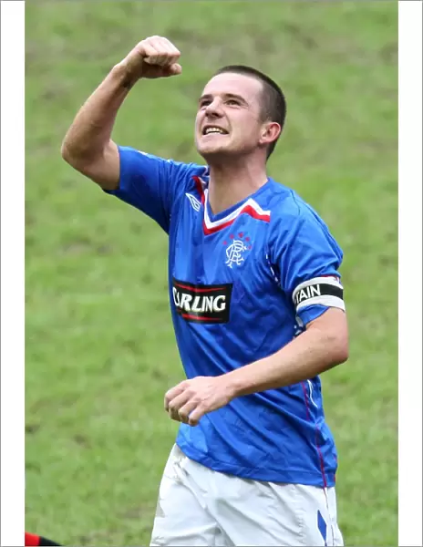 Barry Ferguson's Glorious Moment: Rangers 1-0 Victory Over Celtic at Ibrox - The Iconic Celebration