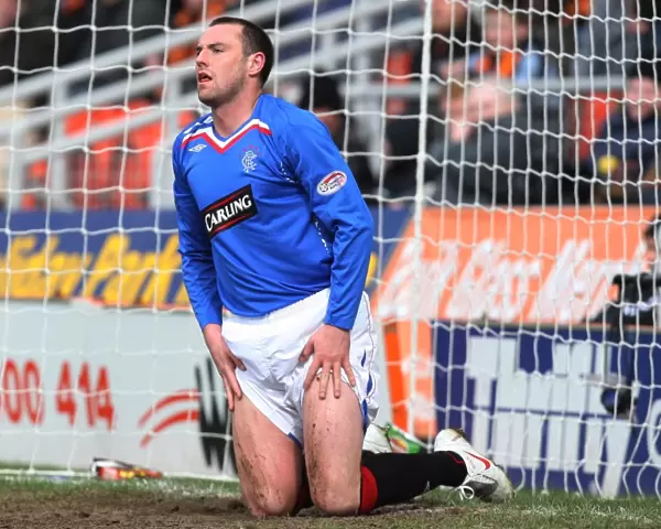 Thrilling Three-All Draw: Kris Boyd's Epic Performance at Tannadice Park - Rangers vs. Dundee United (Clydesdale Premier League Soccer)
