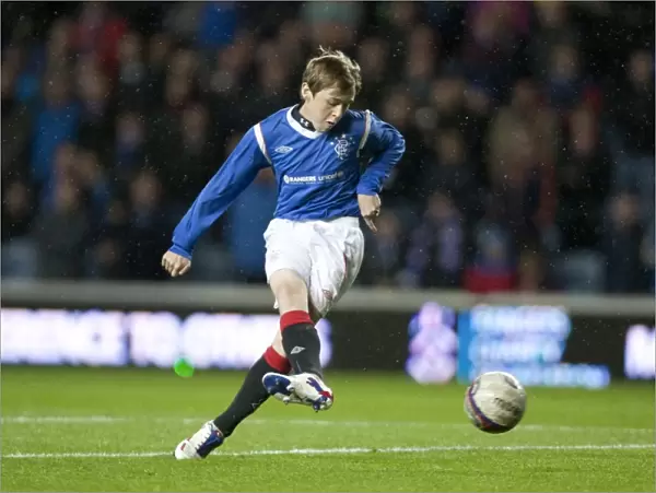 Half Time Penalty Showdown: Rangers vs Queen of the South - Ibrox Stadium Thriller (2-2)