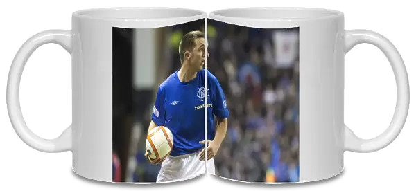 Rangers vs Elgin City: A Draw at Ibrox Stadium - Scottish Third Division Soccer Match: Chris Hegarty's Capture of Rangers 1-1