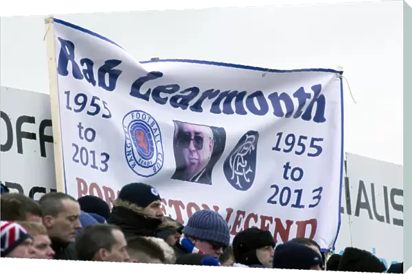 Rangers Fans Honor Rab Learmonth: A Moment of Silence at Balmoor Stadium (Peterhead vs. Rangers 0-1)