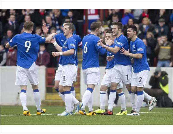 Andy Little's First Goal: Rangers Dominance Over Clyde in Scottish Third Division (4-1)