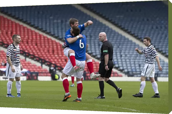 Rangers Unforgettable Moment: Templeton and McCulloch's Euphoric Goal Celebration (4-1) at Hampden Stadium