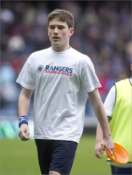 Young Stars of Rangers Soccer School Shine at Ibrox: A 2-0 Half-Time Showcase