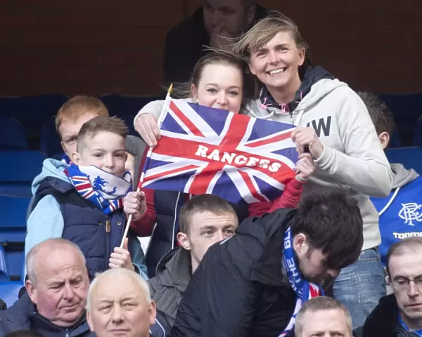 A Bittersweet Day at Ibrox: Rangers FC Suffers Surprise Defeat to Peterhead in Scottish Third Division (1-2)