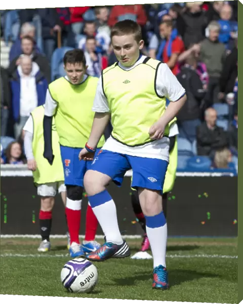 Rangers Soccer School: Bringing Joy and Hope to Ibrox Amidst Challenging Match (1-2 in Favor of Peterhead)