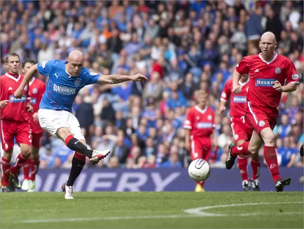 Rangers Nicky Law Scores the Thrilling Second Goal: 4-1 Victory over Brechin City at Ibrox Stadium (SPFL League 1)