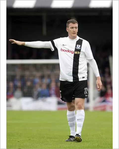 Rangers Crush Ayr United: Kevin Kyle Faces Defeat in SPFL League 1 Clash (2-0)