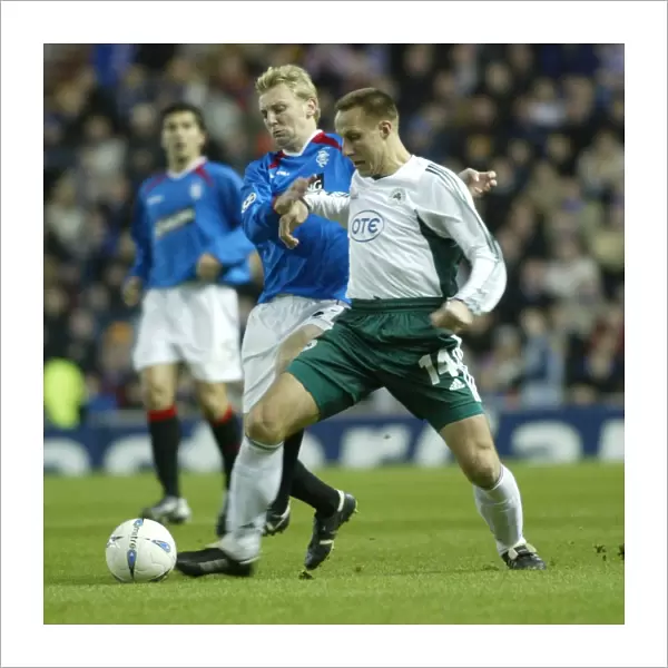 Rangers vs. Panathinaikos: Stephen Hughes in Action - Champions League, 09 / 12 / 03