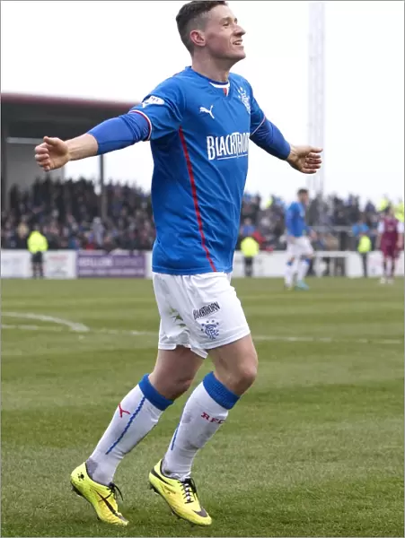 Rangers Fraser Aird Rejoices in Scottish League One Win vs. Arbroath