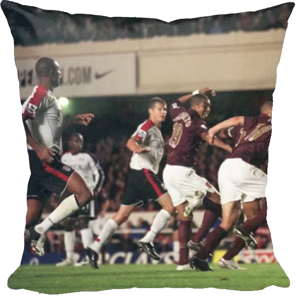 Pascal Cygan's Stunner: Arsenal's First Goal in 4-1 Victory over Fulham (August 24, 2005, Highbury, London)