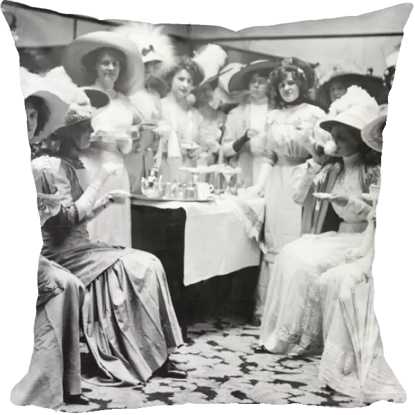Clothing Fashion Edwardian fashions Mannequins having a cup of tea at Whitley