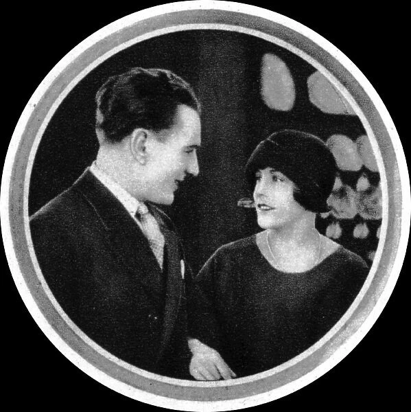John Stuart and Virginia Valli in The Pleasure Garden (1926)
