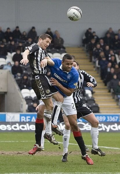 Clash of Defenders: Kyle Bartley vs. Hugh Murray - Rangers 1-0 Victory over St Mirren in the Scottish Premier League