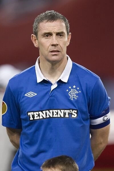 David Weir and the Rangers Battle to a 0-0 Stalemate against PSV Eindhoven in UEFA Europa League