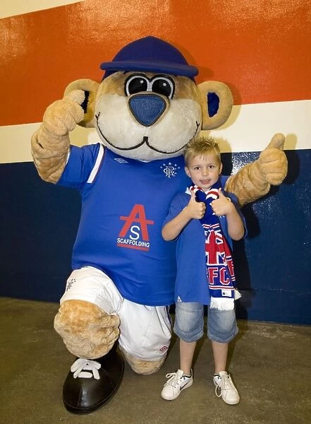 Family Fun at Ibrox: Thrilling 1-1 Draw between Rangers and Heart of Midlothian, Clydesdale Bank Scottish Premier League