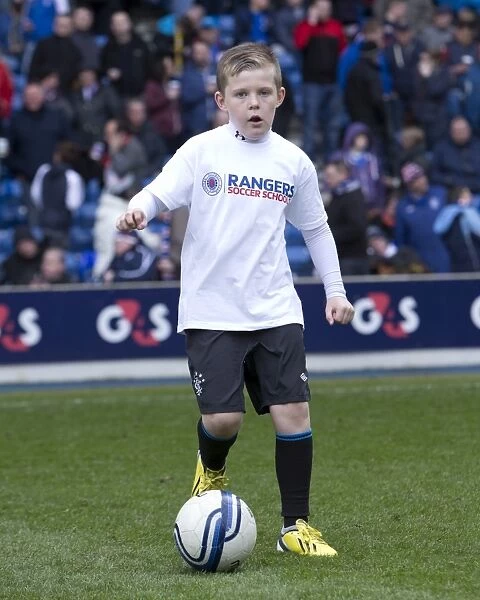 Half-Time Entertainment: Exciting Kids Performance at Ibrox, Rangers Soccer School