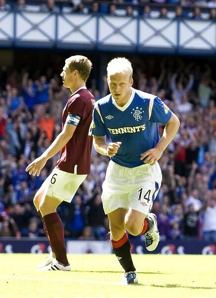 Naismith's Dramatic Equalizer: Rangers 1-1 Hearts in Clydesdale Bank Scottish Premier League
