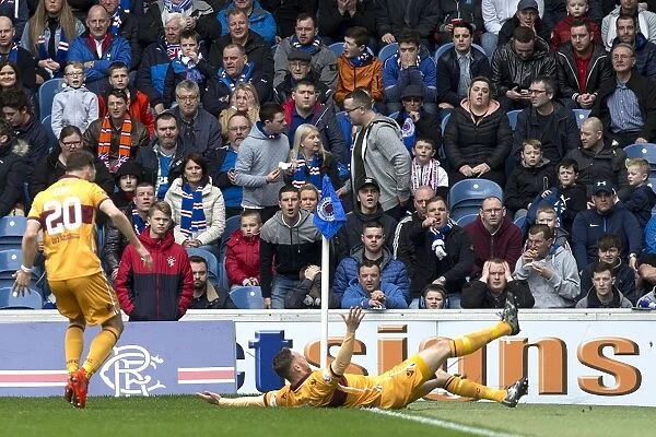 Rangers Fans React in Disbelief as Motherwell's Louis Moult Scores at Ibrox Stadium