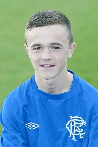 Rangers FC: Jordan O'Donnell Interacts with U10s and U14s at Murray Park Training