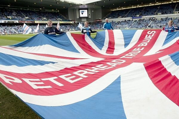 Rangers FC: Unwavering Passion - Epic Fan Display Amidst 0-0 Stalemate at Ibrox Stadium