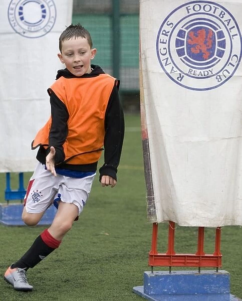 Rangers Football Club: Kids in Action at Stirling University's Gannochy Sports Centre - Summer Roadshow (2010)