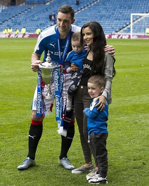 Rangers Football Club: Lee Wallace and Family Rejoice in Ladbrokes Championship Victory at Ibrox Stadium