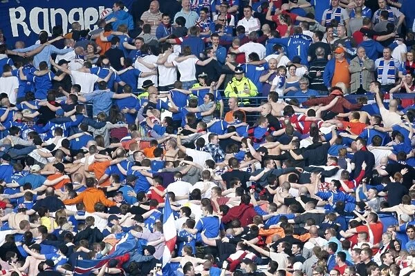 Rangers Glory: Fans Euphoria at Ibrox after Securing a Thrilling 3-2 Victory over Celtic (Scottish Premier League)