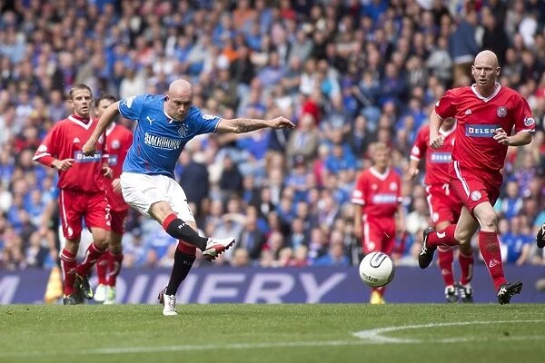 Rangers Nicky Law Scores the Thrilling Second Goal: 4-1 Victory over Brechin City at Ibrox Stadium (SPFL League 1)