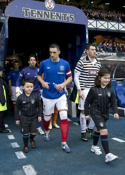 Rangers Triumphant Homecoming: Excited Mascots Kick Off 4-0 Ibrox Victory over Queens Park