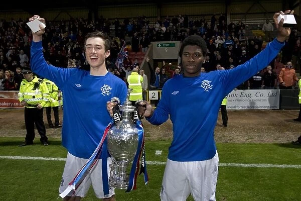 Rangers U17s: Hardie and Ogen's Goals Lead to Thrilling 3-2 Glasgow Cup Final Victory (2013)