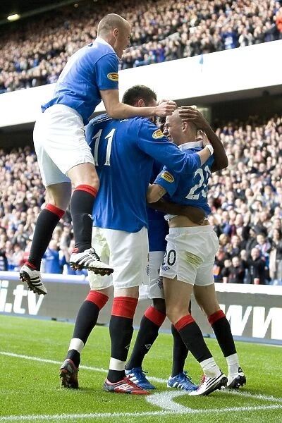 Rangers Vladimir Weiss Scores Spectacular Fourth Goal: Rangers 4-1 Motherwell (Clydesdale Bank Scottish Premier League)