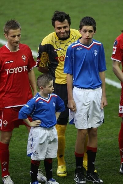 Rangers vs ACF Fiorentina: Ibrox United Stands Proud in the UEFA Cup Semi-Final - Epic Mascot Showdown (2-4 on Penalties)
