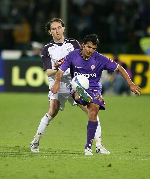 Rangers vs. ACF Fiorentina: A Thrilling 0-0 Stalemate and Sasa Papac's Penalty Heroics in the UEFA Cup Semi-Finals (2-4)