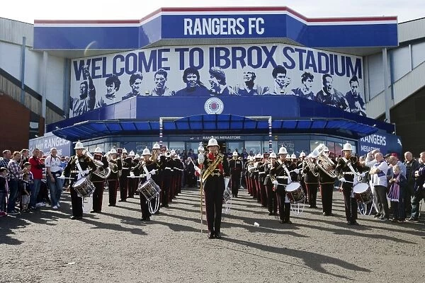 Scottish Cup Victory 2003: Honoring Armed Forces Heroes at Ibrox Stadium - Rangers Football Club