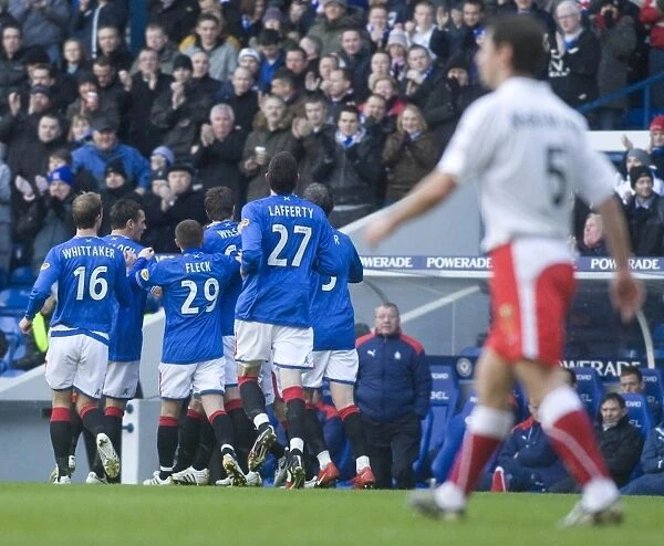 Steven Davis Scores Hat-trick: Rangers 3-0 Falkirk in Clydesdale Bank Scottish Premier League at Ibrox Stadium