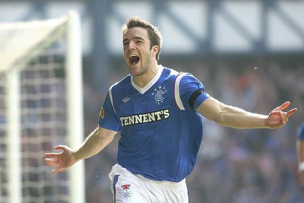 Thrilling Moment: Andy Little Scores the Decisive Goal in Rangers 3-2 Victory over Celtic (Scottish Premier League)