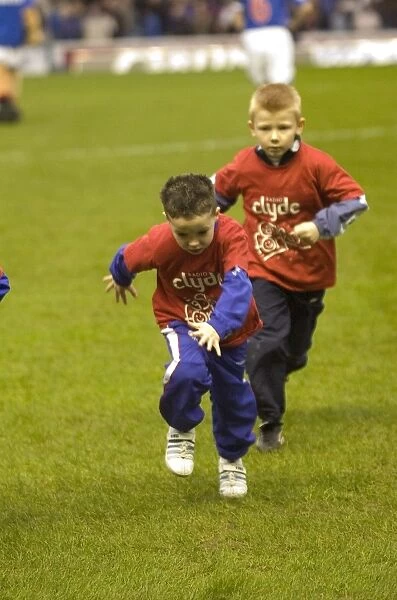 Thrilling Rangers 2-1 Victory with Cash the Mascot at Ibrox: Cash for Kids Day
