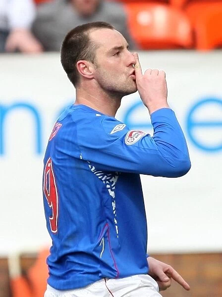 Thrilling Tussle at Tannadice: Kris Boyd's Dramatic Hat-Trick Saves Rangers a Point (3-3)
