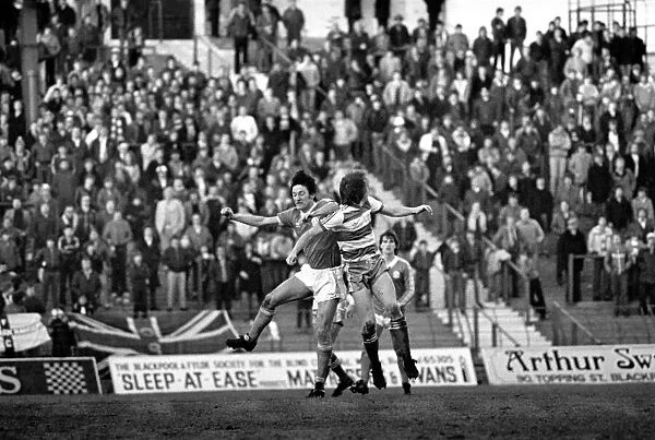 English FA Cup match. Blackpool 0 v Queens Park Rangers 0. January 1982 MF05-17-025