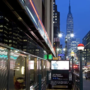 USA, New York City, Diner in Midtown Manhattan