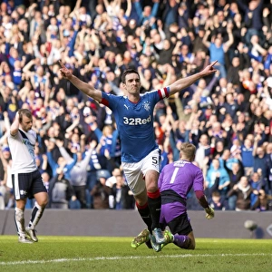 Dramatic Ibrox: Lee Wallace's Quarter-Final Goal Celebration (Scottish Cup Victory 2003)