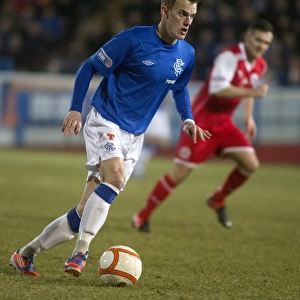 Thrilling Draw at Forthbank Stadium: Dean Shiels in Action for Rangers in Scottish Third Division (Stirling Albion 1-1 Rangers)