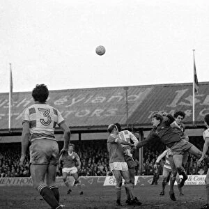 English FA Cup match. Blackpool 0 v Queens Park Rangers 0. January 1982 MF05-17-006