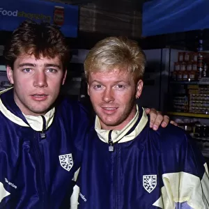 Maurice Johnston at airport with Ally McCoist June 1988