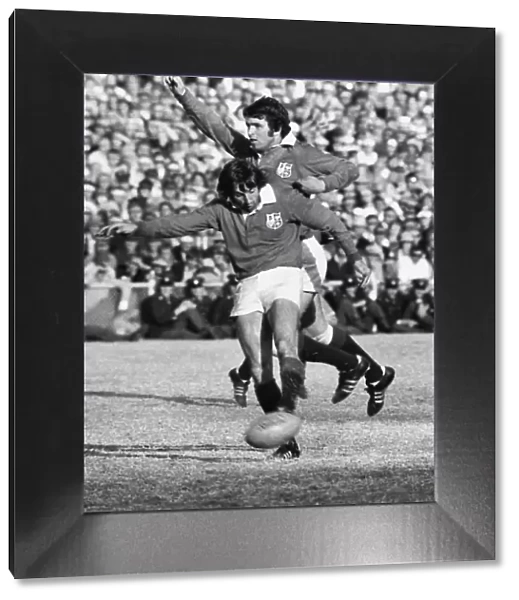 Ian McGeechan kicks aheads for the Lions in 1974