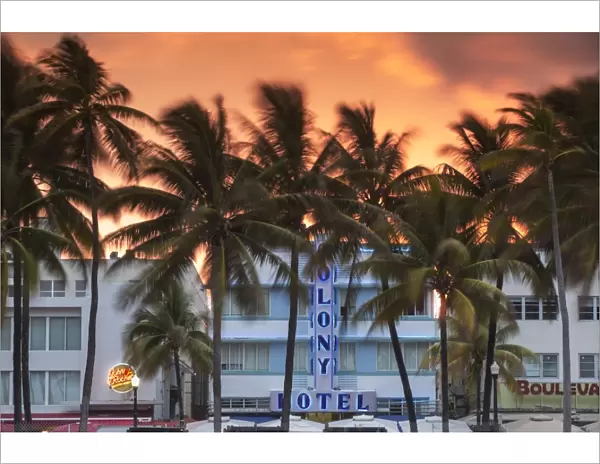 U. S. A, Miami, Miami Beach, South Beach, Art Deco Hotels on Ocean drive